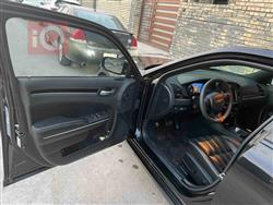 کرایسلەر 300